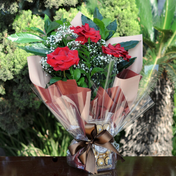 06 - Arranjo de 3 colombianas + Ferrero Rocher 150g